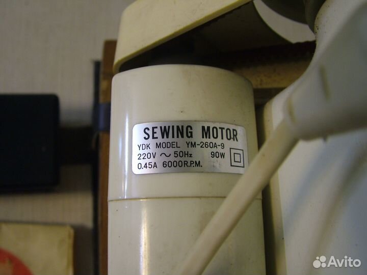 Швейная машинка Чайка 132 М исправная