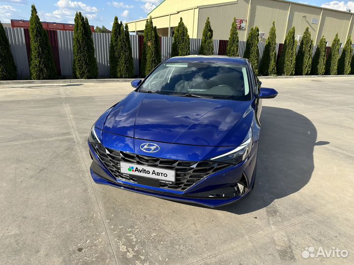 Hyundai Elantra 2.0 AT, 2021, 30 000 км