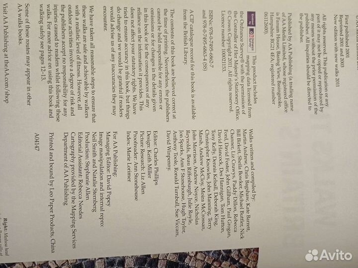 Книга на англ. яз. Walks through Britain's history