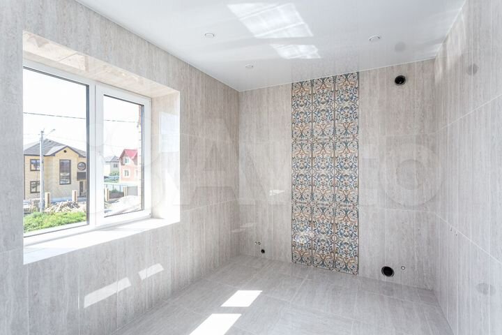 Дом 200 м² на участке 10 сот.