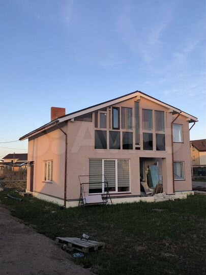 Коттедж 170 м² на участке 7,2 сот.