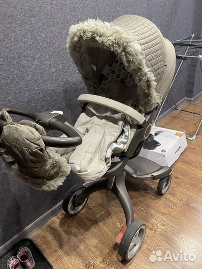 Коляска Stokke Xplory