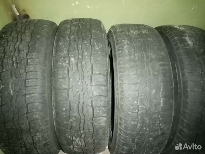 Bridgestone Dueler H/T 687 225/65 R17 101H