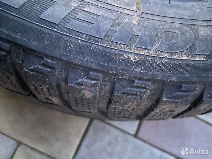 Michelin X-Ice North XIN2 235/50 R18 101