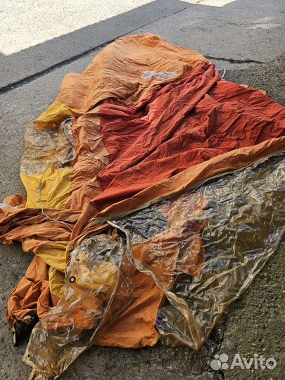 Палатка туристическая 4 местная бу