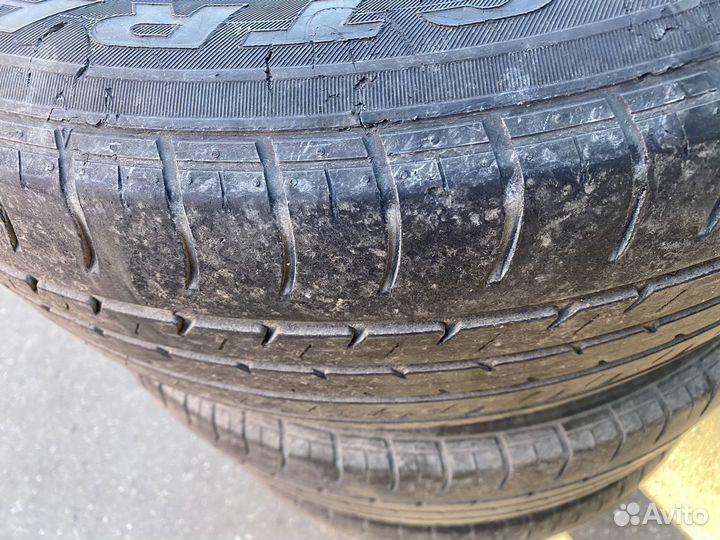 Maxxis Victra MA500 235/55 R17