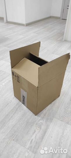 Картонные коробки