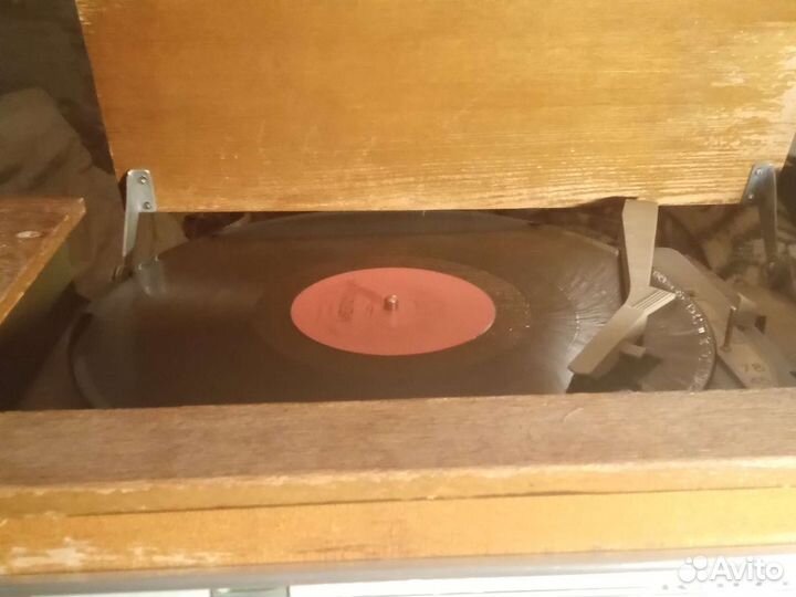 Ламповая радиола Кантата М.ссср