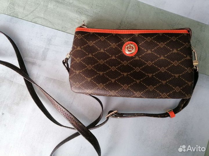 Сумка маленькая