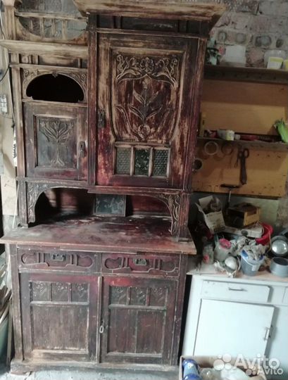 Старинный буфет сервант