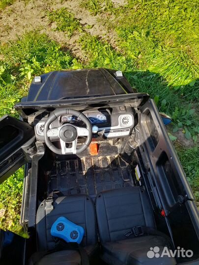 Детский электромобиль двухместный бу