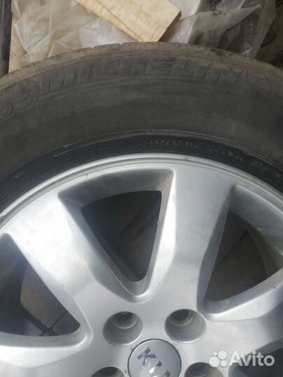 R17 Michelin Agilis 3 235/65, PCD 5x114.3 DIA 67.1