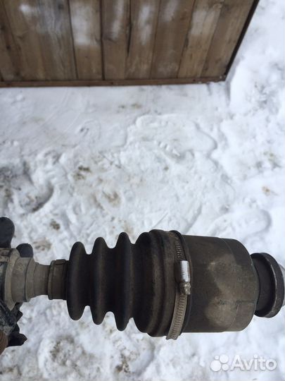 Привод перед/левый CU2 4g63t