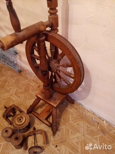Прялка деревянная старинная