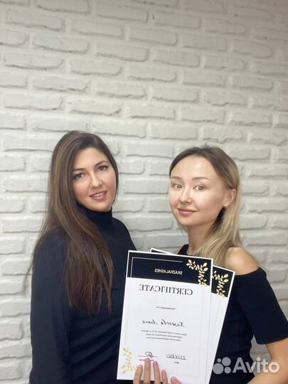 Обучение наращиванию ресниц