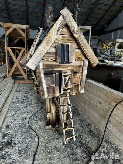 Избушка на курьих ножках