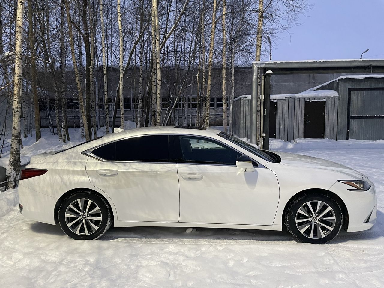 Lexus ES: фото владельца