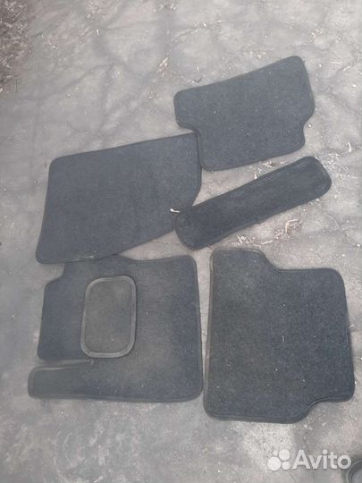 Велюровые коврики фирмы кабрикс для форд фокус 2