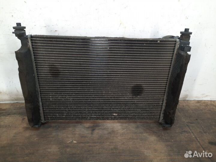 Радиатор основной Ford Fiesta хэтчбэк 5 дв. 1.4