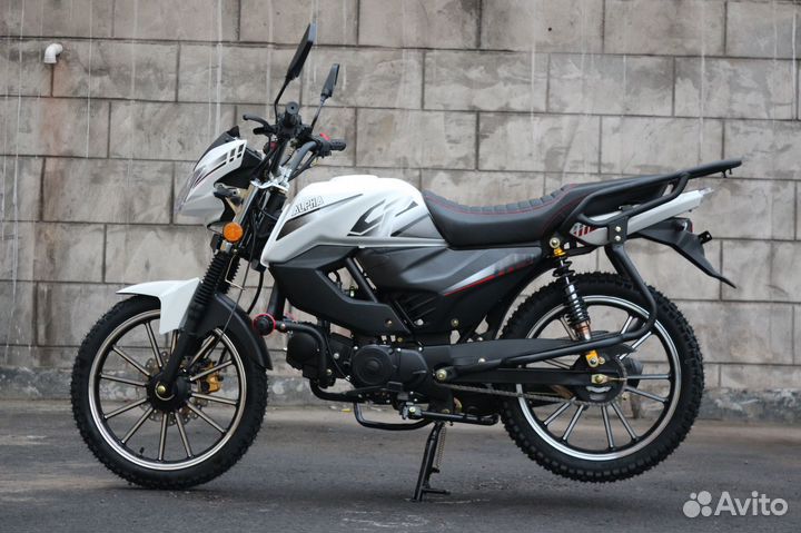 Мопед Millenium Alpha RS12 Champ - 50/125сс 17/17