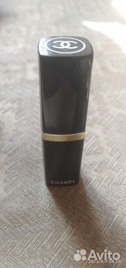 Chanel помада новая