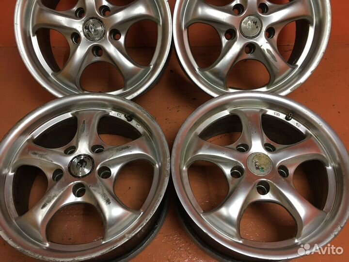 Есть трещина. 4 шт. Диски 15 5х112 DIA 72,6