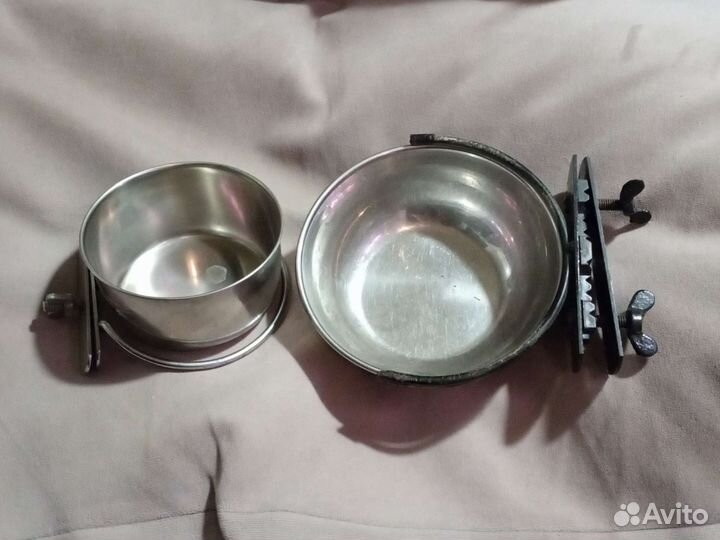 Миска для корма подвесная