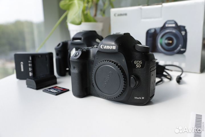 Canon 5d mark iii body