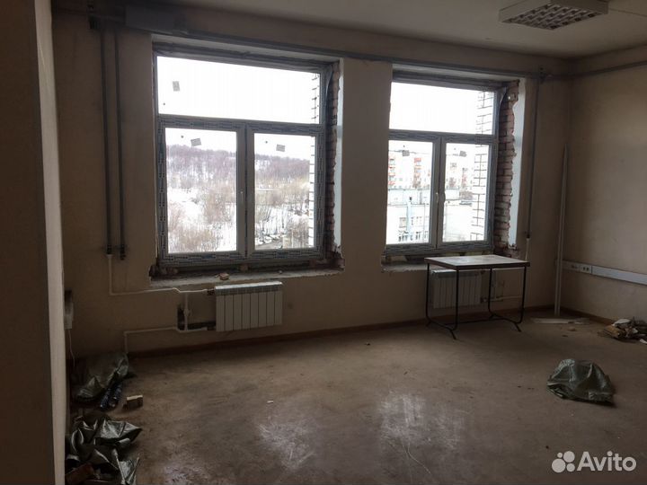 Деревянные рамы и створки после демонтажа