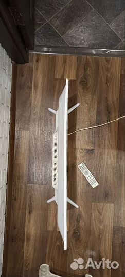 Телевизор HI сломаный