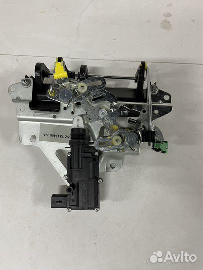 Замок крышки багажника escape (включая исполнител