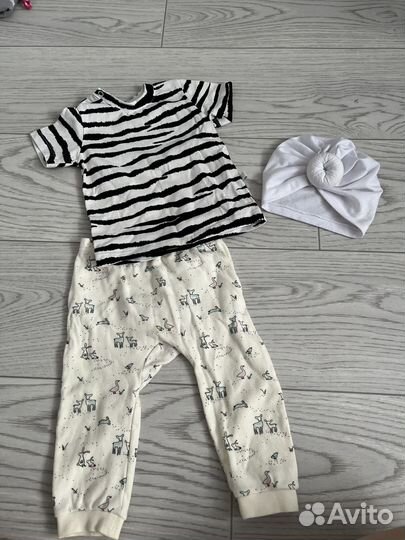 Отдам бесплатно одежда для девочки 80