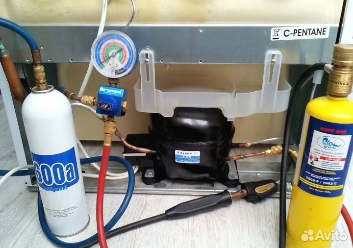 Ремонт стиральных машин Холодильников и Посудомоек