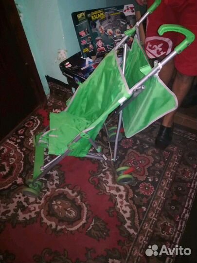 Прогулочная коляска