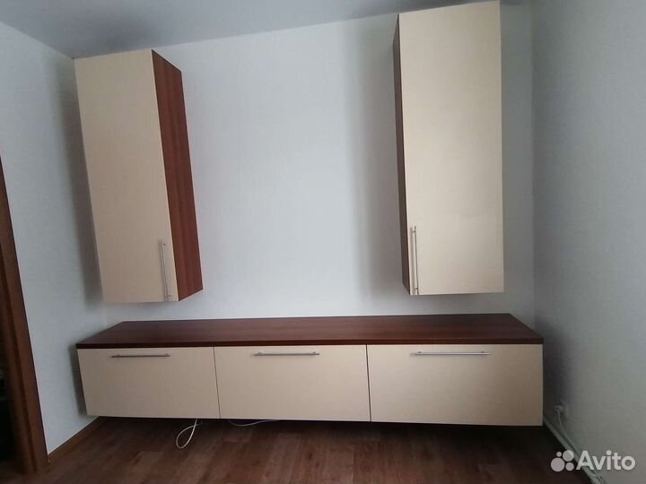 Стенка в гостиную