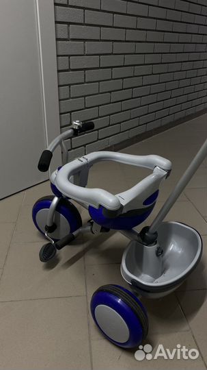 Детский велосипед с ручкой