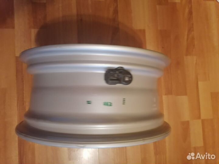 Новый диск оригинал Toyota camry 70 R 16