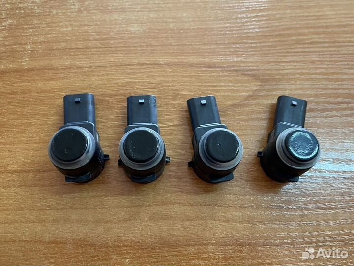 Датчик парковки (парктроник) MB W164 W204 W211