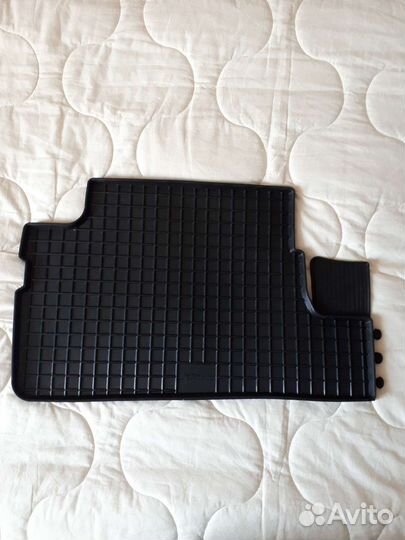 Автомобильные коврики резиновые toyota corolla 10