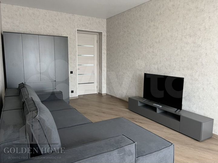 2-к. квартира, 57,3 м², 5/5 эт.