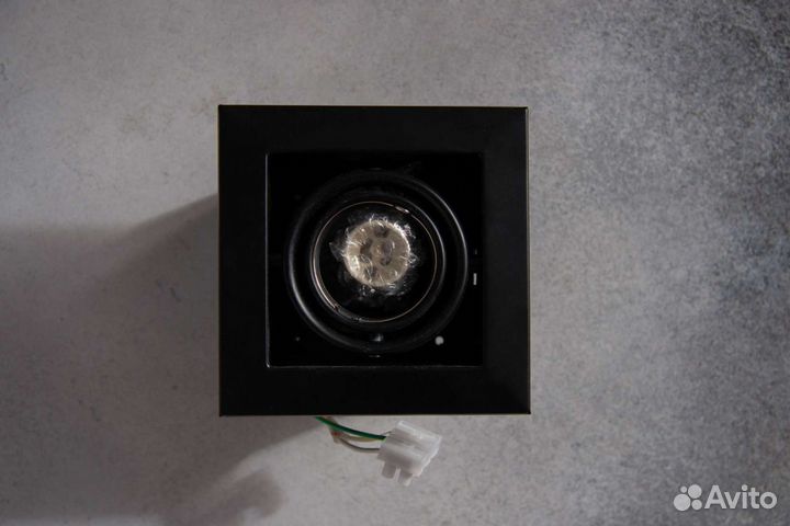 Встраиваемый светильник maytoni Metal DL008-2-01-B