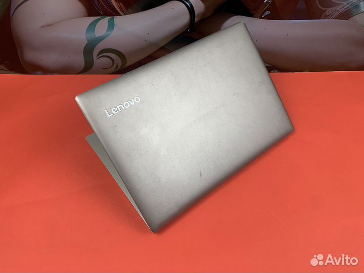 Ноутбук Lenovo Celeron/4gb/32Gb