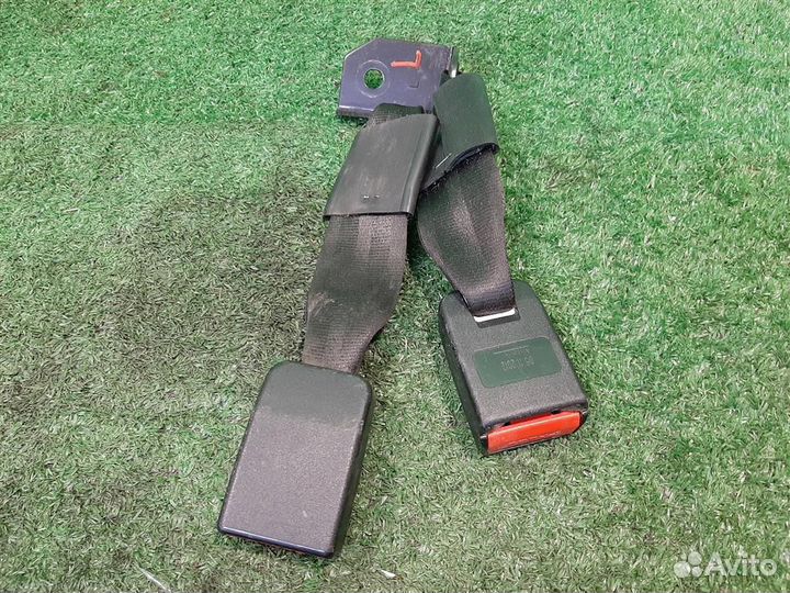 Замок ремня безопасности задний левый Nissan Qash