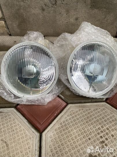 Комплект фар Нива 2121 стекло (оригинал)