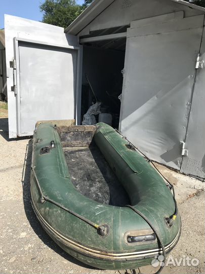 Надувная лодка