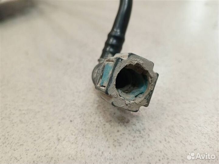 Трубка топливная Ford Fusion 2002-2012