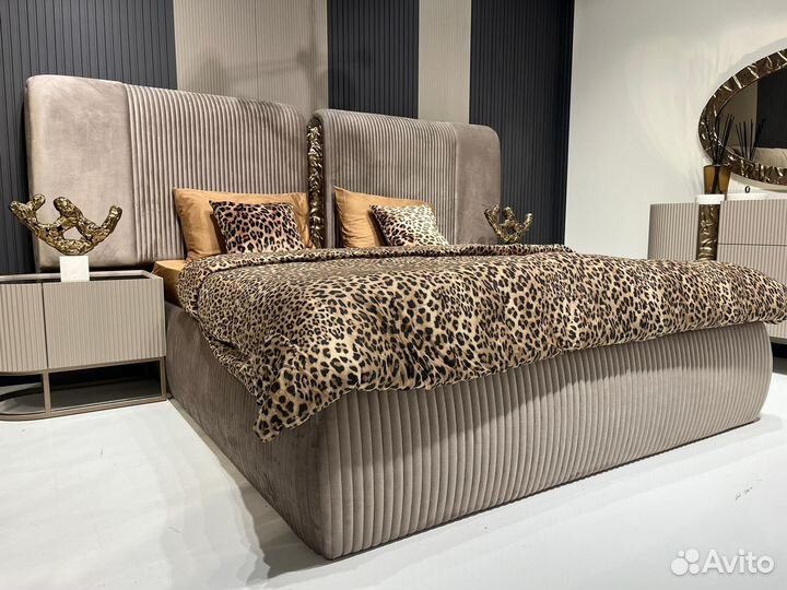 Кровать с тумбами Лион