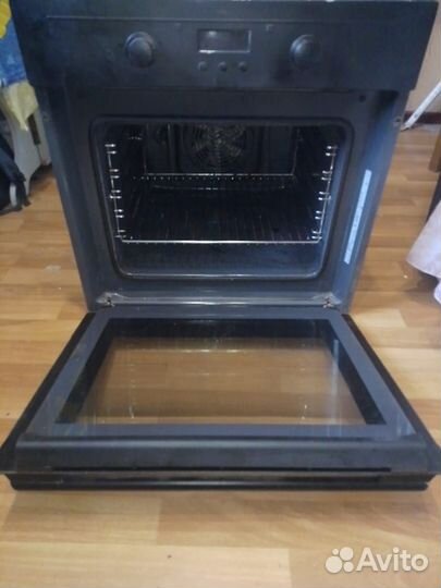 Духовой шкаф