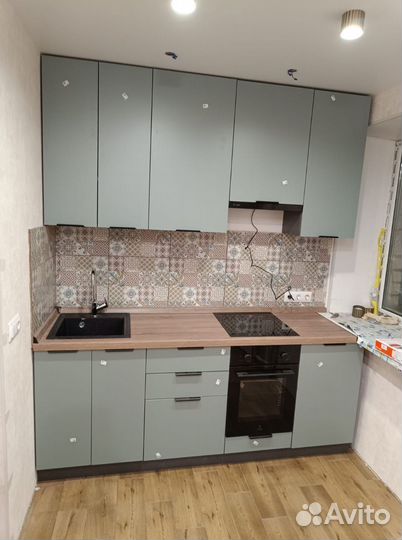 Кухонный гарнитур в наличии