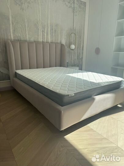 Кровати 140/200 новые